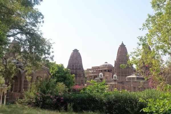 Swaminarayan Akshardham Temple Jodhpur – Scenic View of Mandore Garden Temples