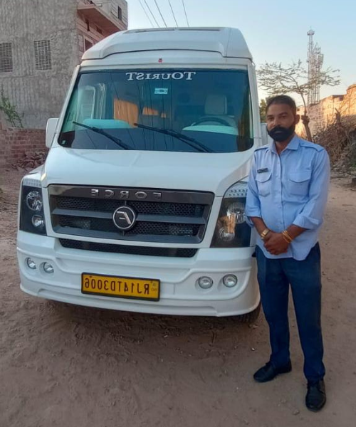 12 Seater tempo Traveller in Jodhpur