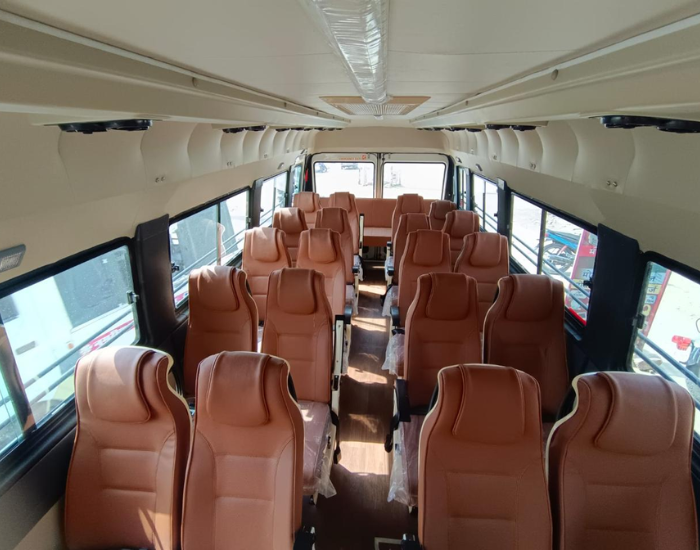 27 seater tempo traveller