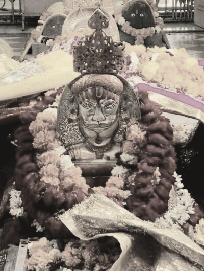 Statue of Baba Ramdev Ji – Jodhpur to Ramdevra Taxi Pilgrimage